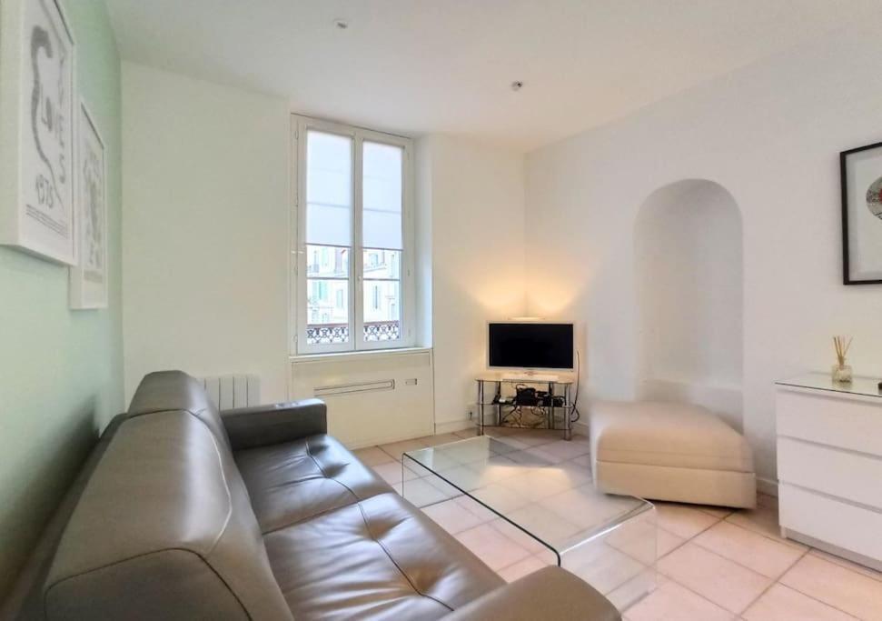 Viva Riviera Overviewing Rue Hoche Appartement Cannes